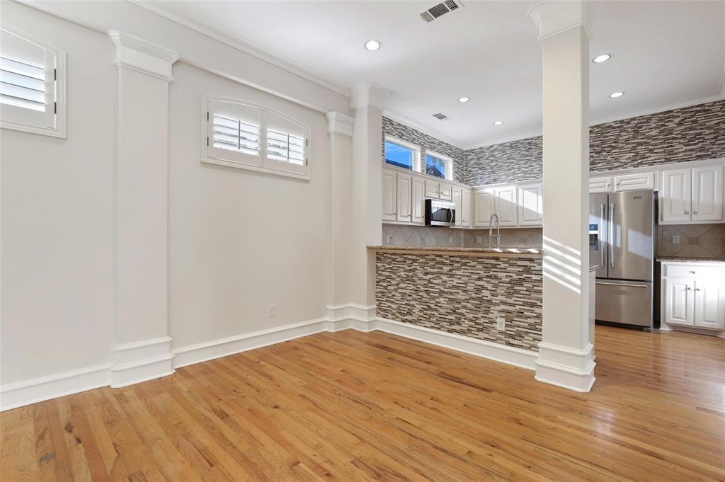 Palm Plaza - Residential Lease