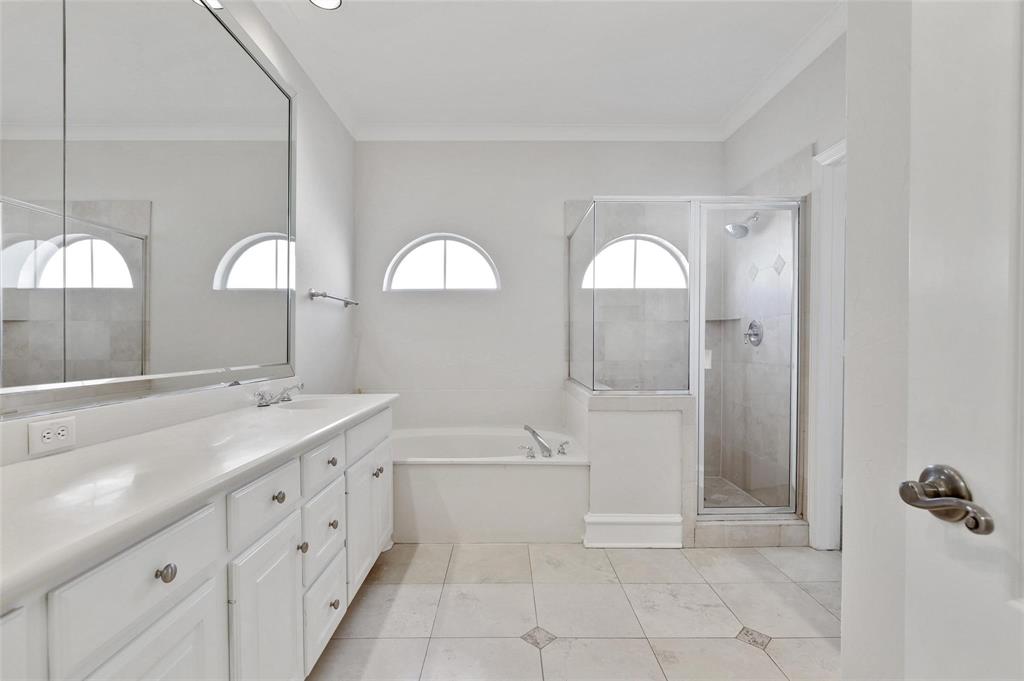 Palm Plaza - Residential Lease