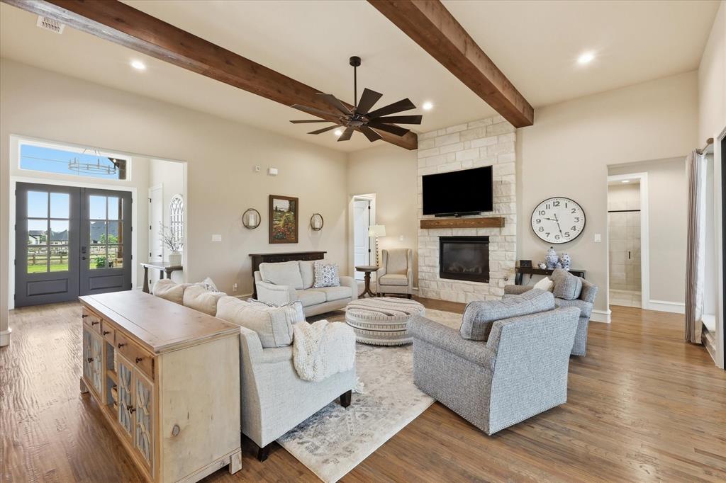 3225 Dovehill Drive