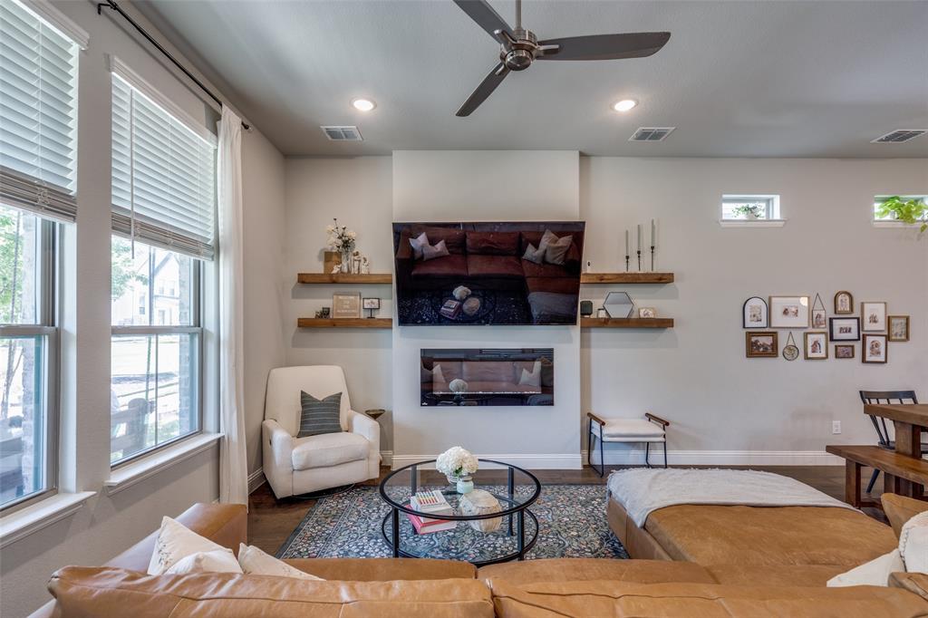 4255 Runway Mews