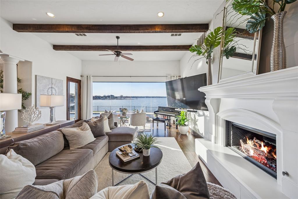 Resort On Eagle Mountain Lake - Residential