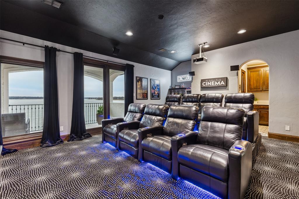 Resort On Eagle Mountain Lake - Residential