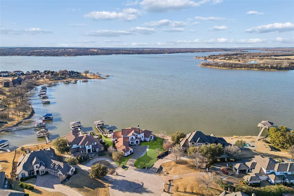 Resort On Eagle Mountain Lake - Residential