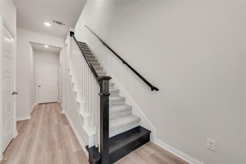 Tiny photo for 8127 Challenger Lane, Frisco, TX 75034 (MLS # 21197744)