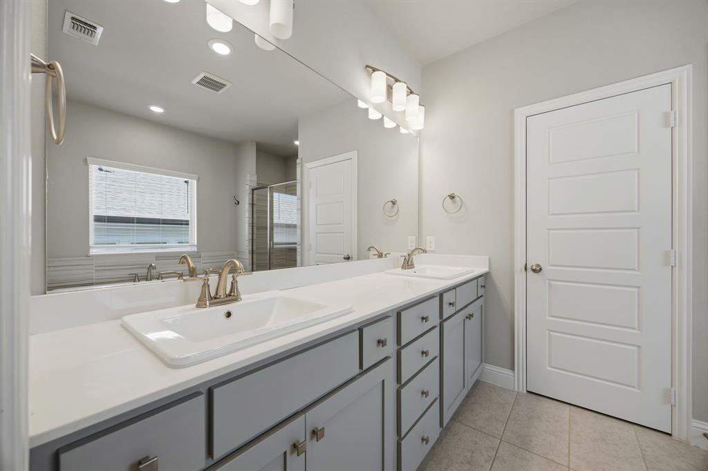 Waters Edge II Condos Bldg 5 - Residential