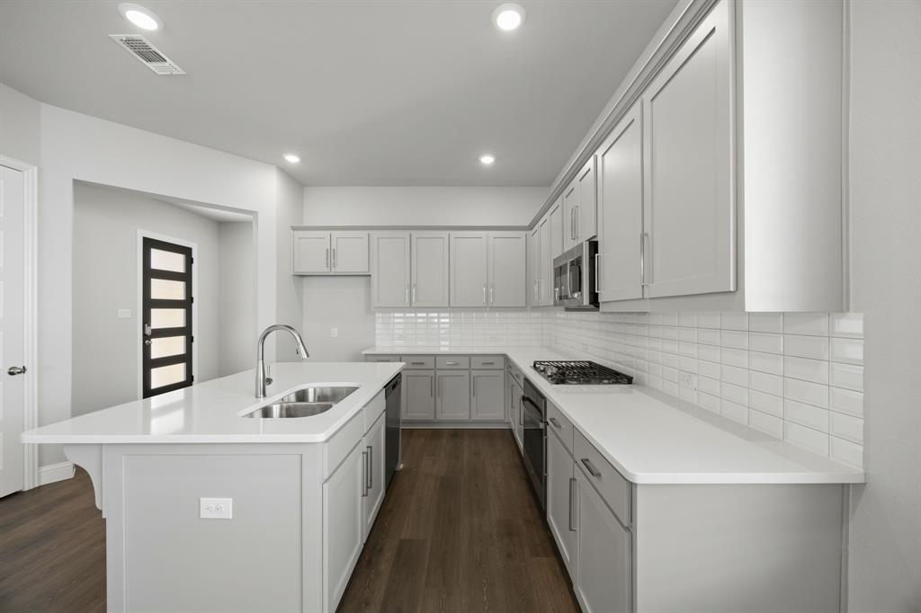 Waters Edge II Condos Bldg 5 - Residential