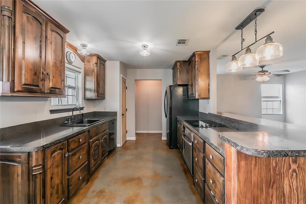 1110 Knob Road