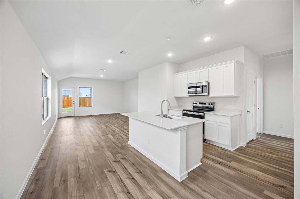 727 Springwell Drive