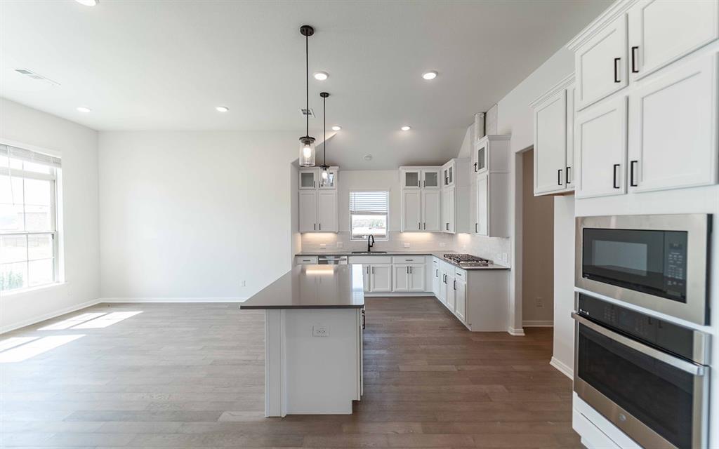1801 Acorn Creek Circle