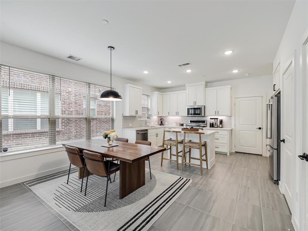 Ridge View Twnhms - Residential