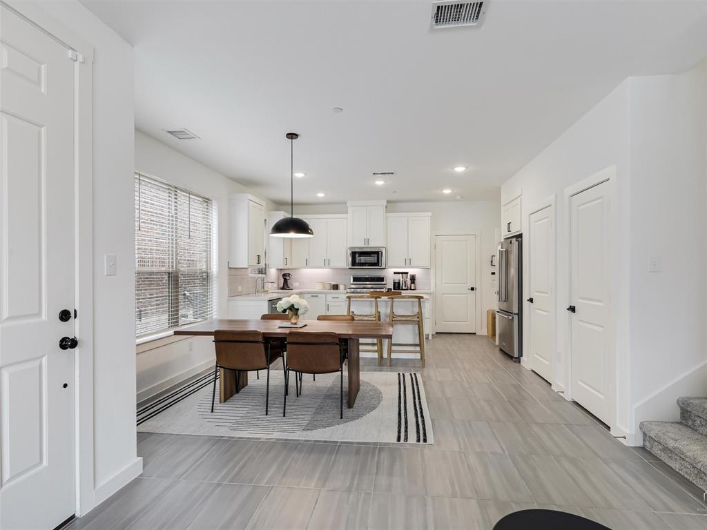 Ridge View Twnhms - Residential