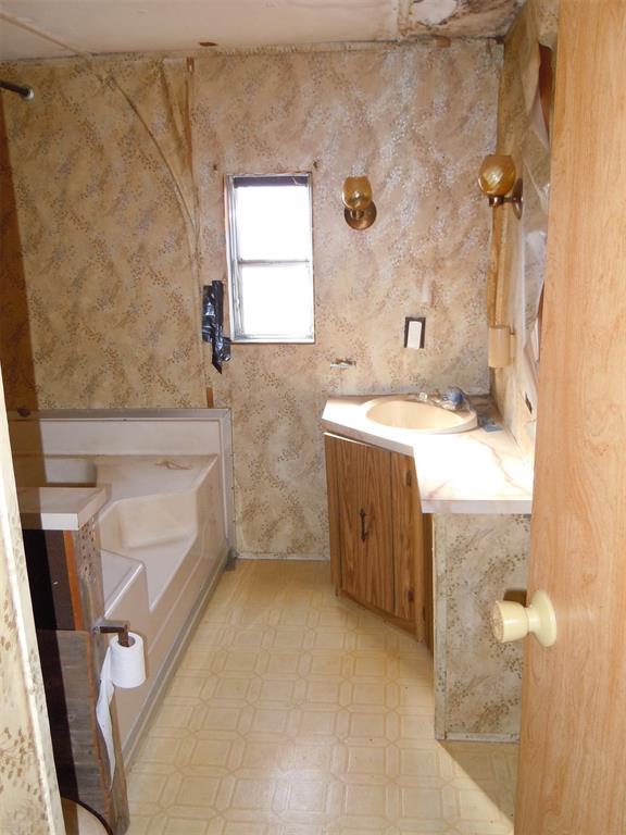 4421 County Road 317