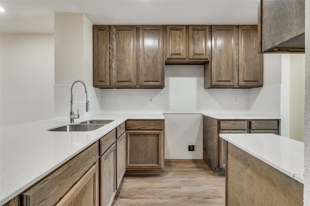 Photo of 709 Lee Street #3, Mesquite, TX 75149 (MLS # 21026107)