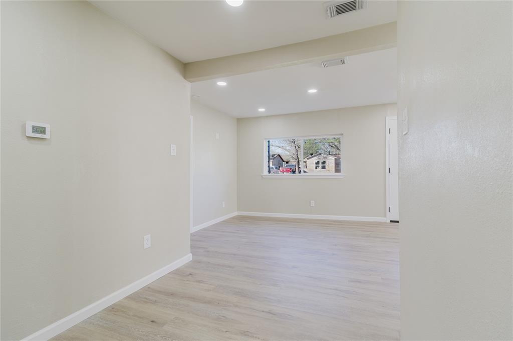 Edgewood Ennis - Residential