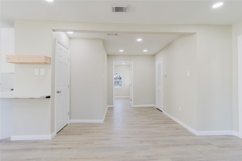 Edgewood Ennis - Residential