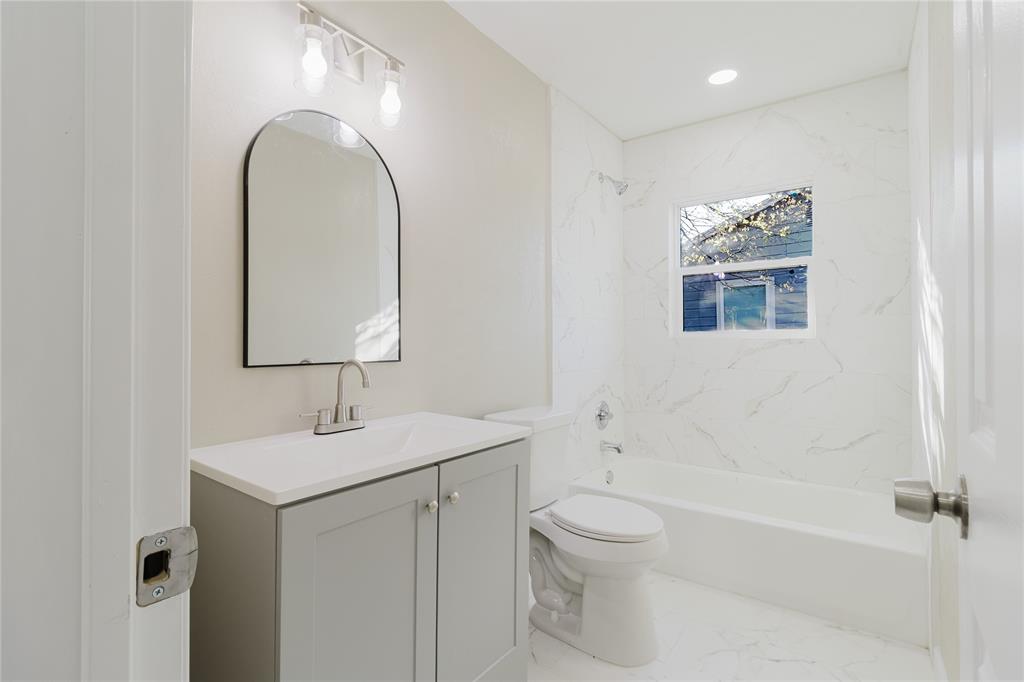 Edgewood Ennis - Residential