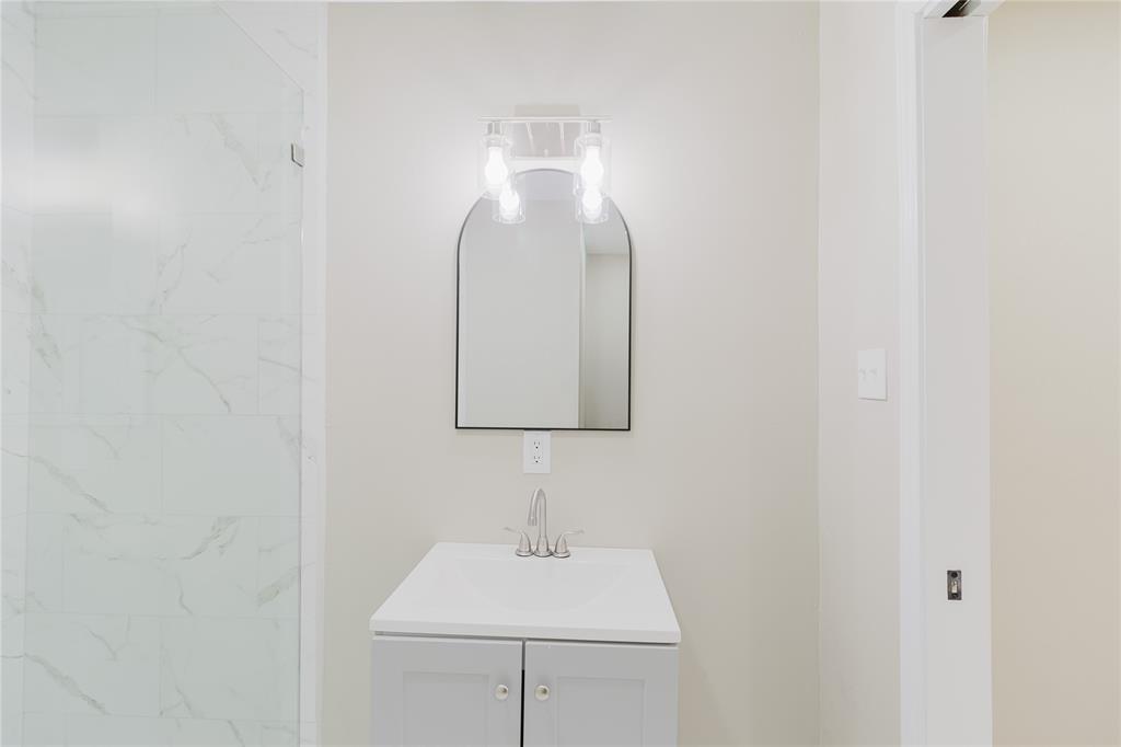 Edgewood Ennis - Residential