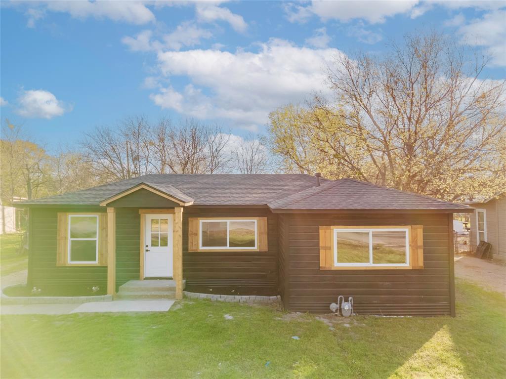 Edgewood Ennis - Residential