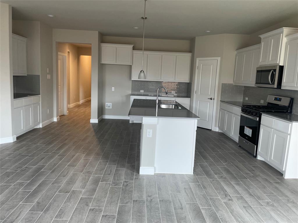 Trails Elizabeth Crk Ph 4 - Residential Lease