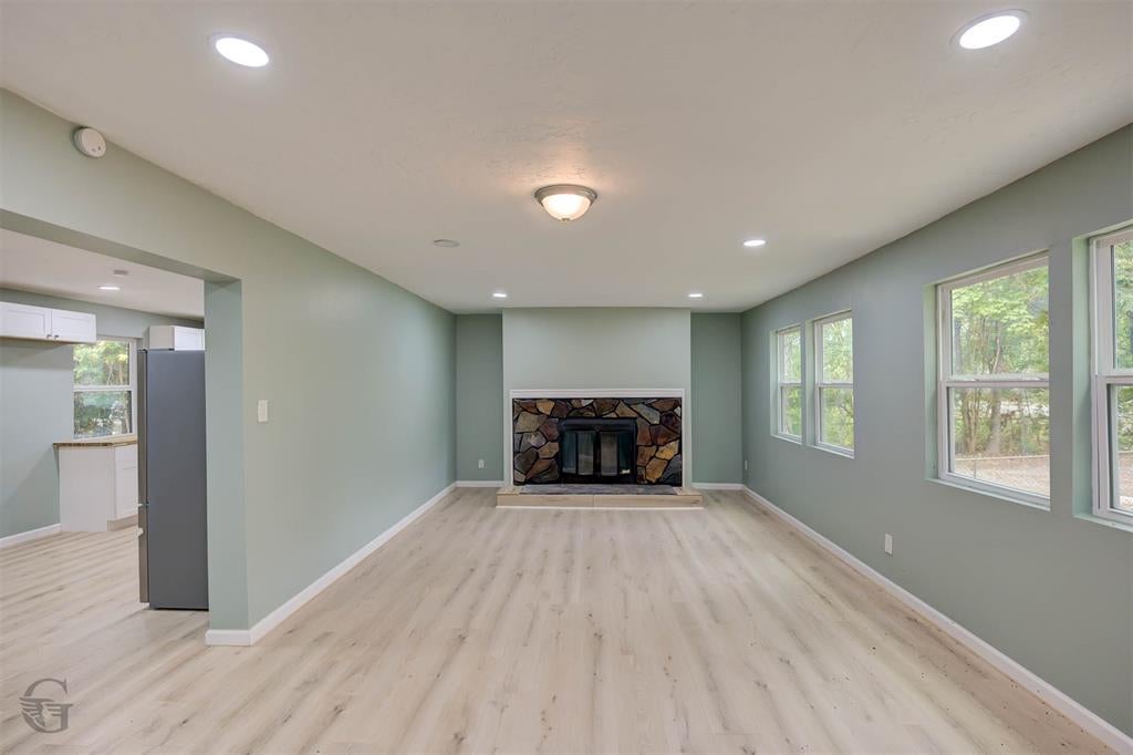 209 W Jackson Avenue