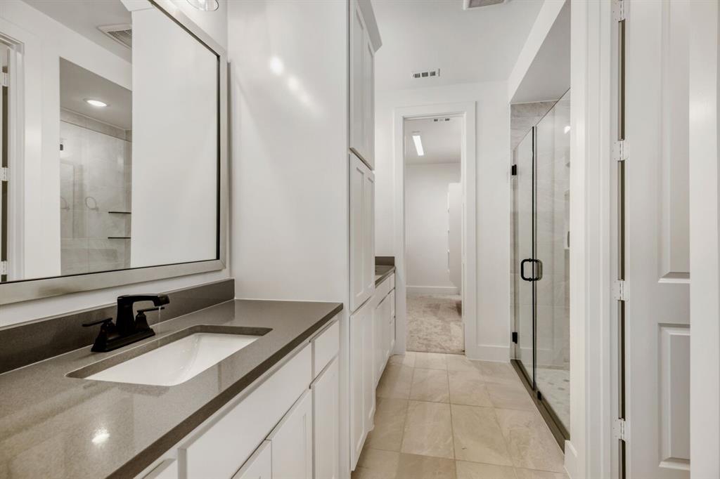 Castle Hills Northpointe Townhomes - Residential