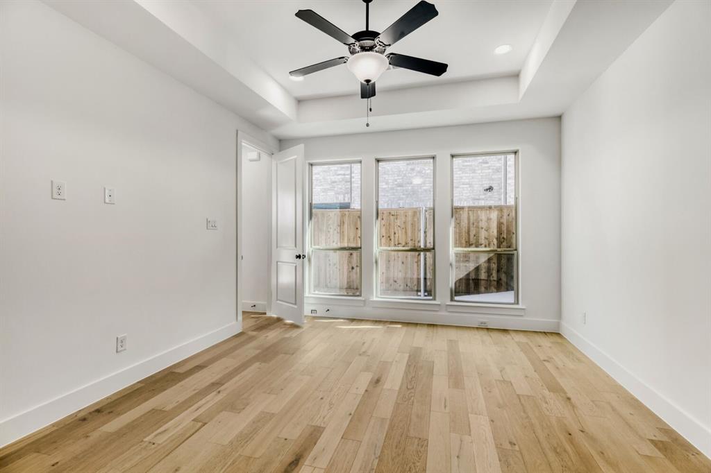 Castle Hills Northpointe Townhomes - Residential