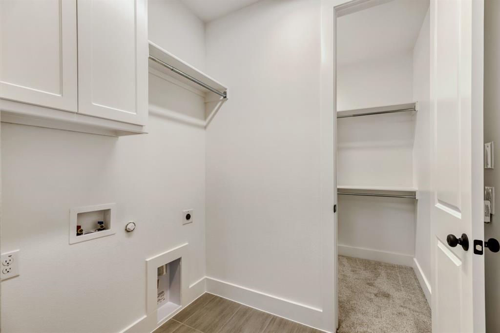 Castle Hills Northpointe Townhomes - Residential