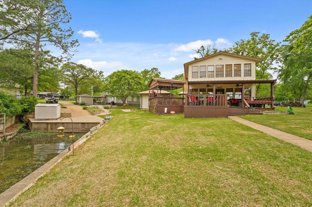 Paradise Bay - Residential