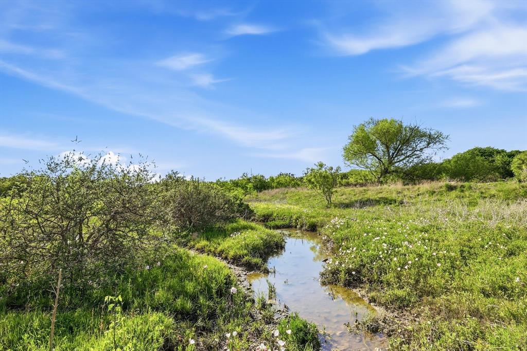 1601 Oak Grove Road E