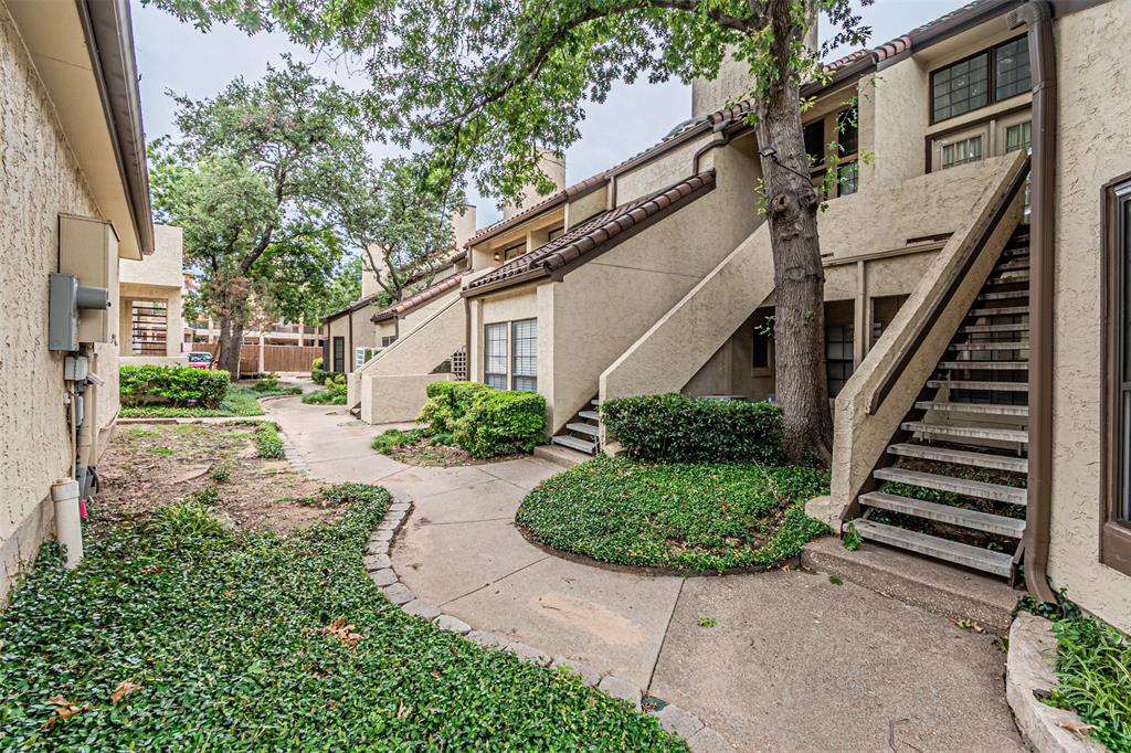 5590 Spring Valley Road C205