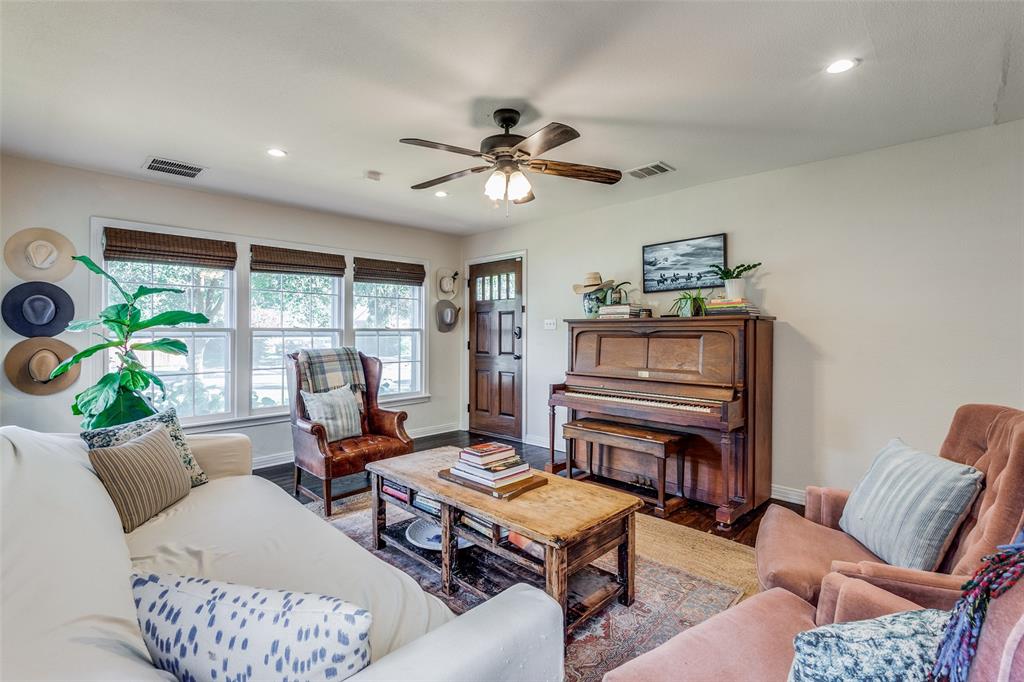 CHAMBERLAIN ARL HTS 1ST ADDN - Residential