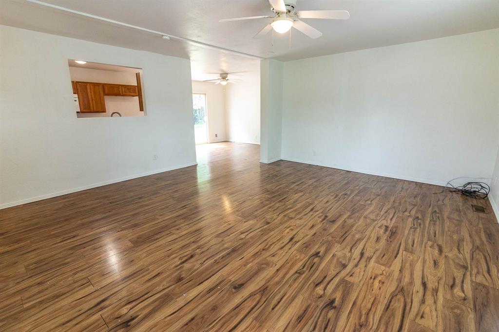 133 Tres Lagos Boulevard