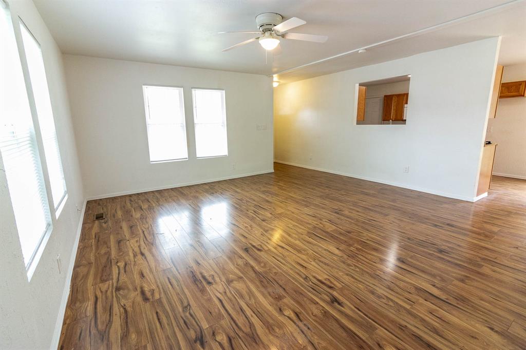 133 Tres Lagos Boulevard