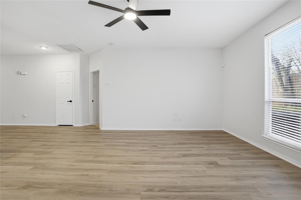 1172 Sunderland Lane