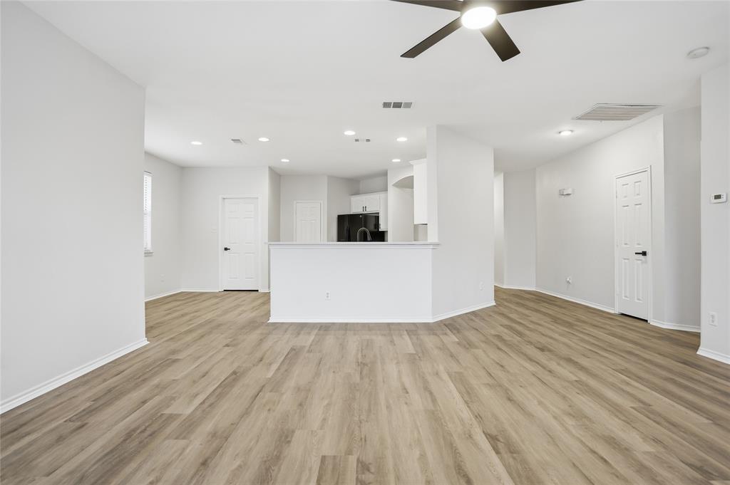 1172 Sunderland Lane