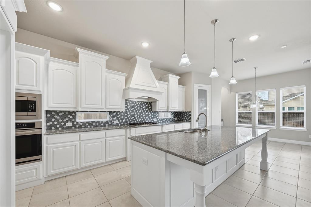 Lexington Ph Nine - Residential