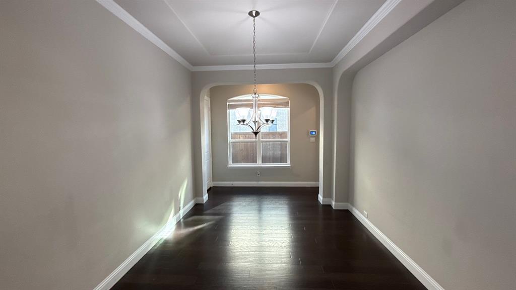 10010 Lucky Debonair Lane