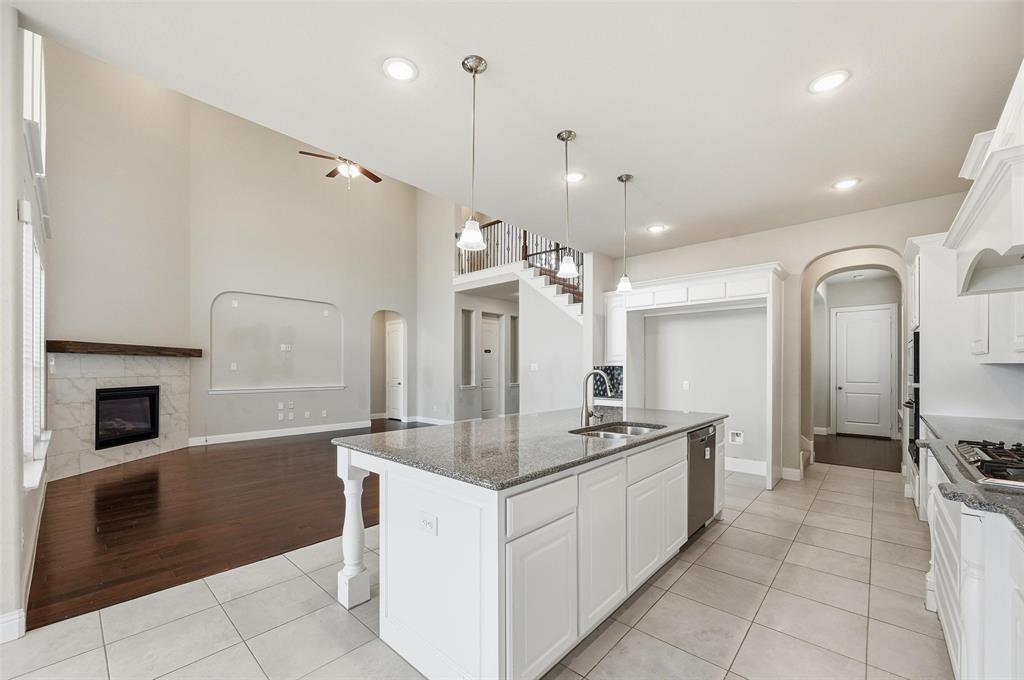 Lexington Ph Nine - Residential