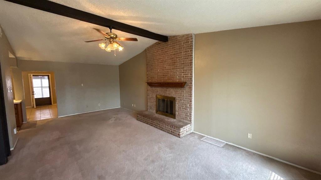 960 Meadowcove Circle