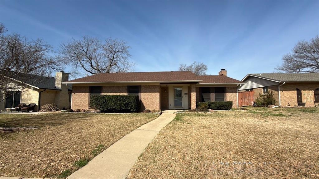 960 Meadowcove Circle