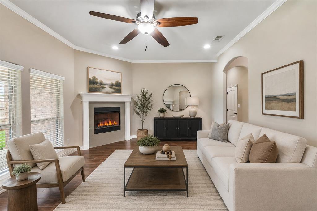 800 Acadia Court