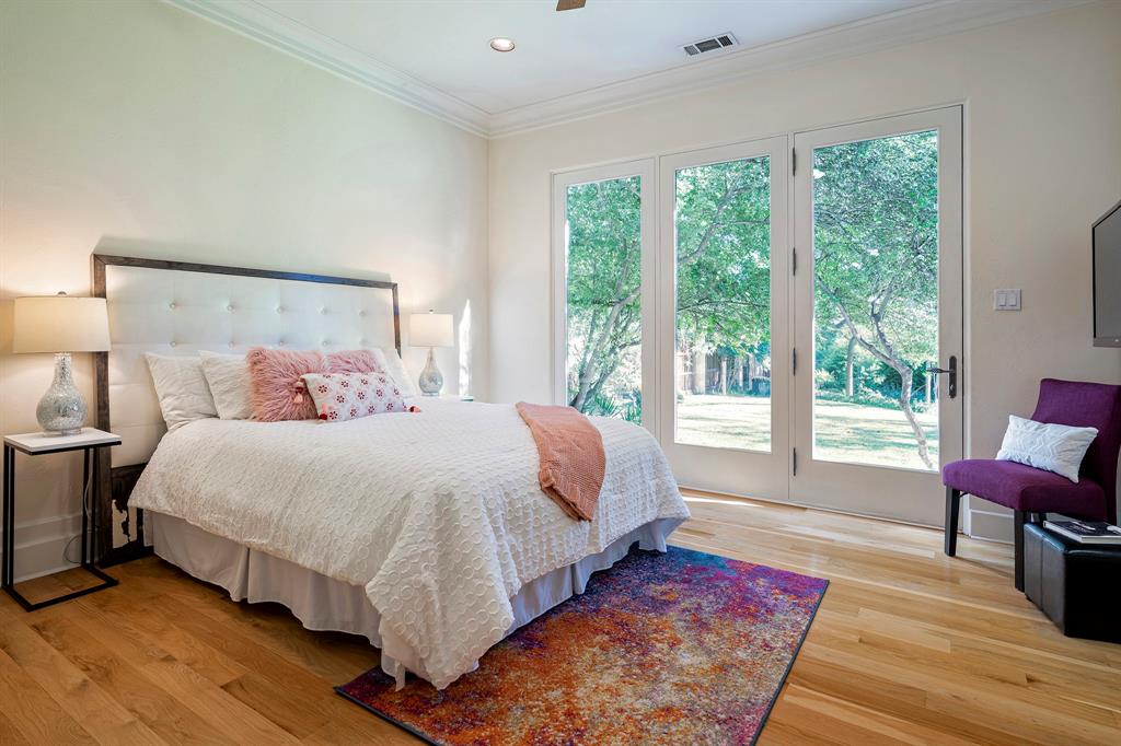 MEADERS LANE - Residential