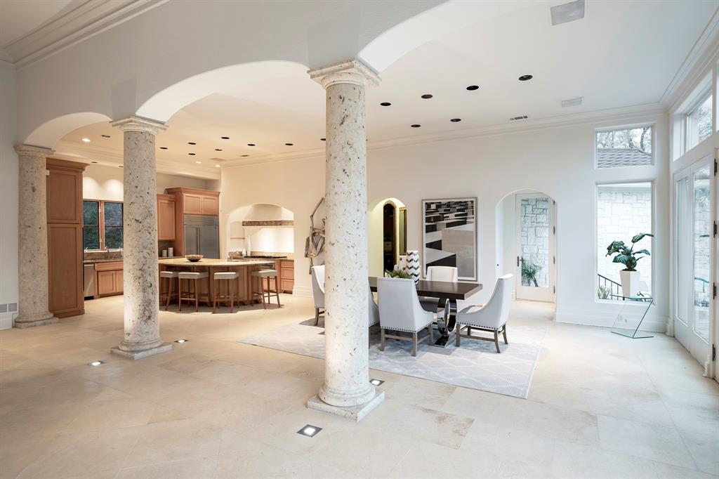 MEADERS LANE - Residential