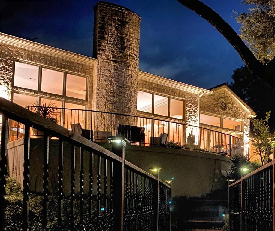 MEADERS LANE - Residential