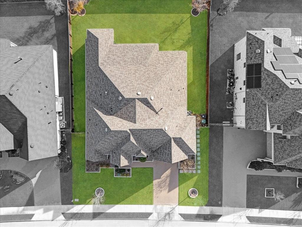 Star Trail Ph Five - Residential