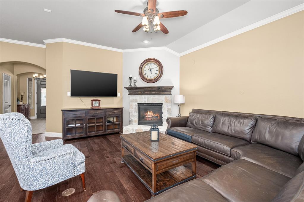 Trinity Falls - Residential