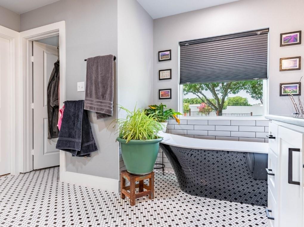 La Vista Grande Ests - Residential