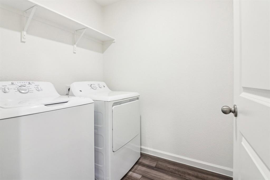 14131 Donahue Street