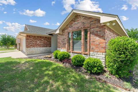 502 Sweetwater Drive Weatherford TX 76085