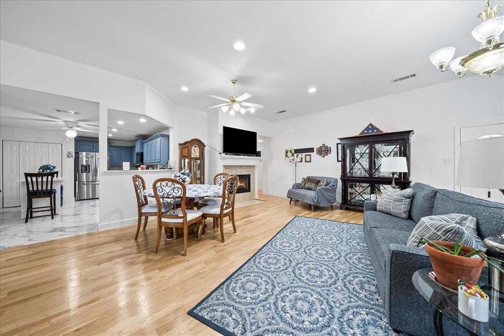 Cresthaven Cottages Condo - Residential